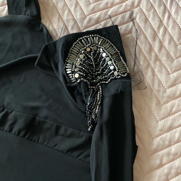 Dress - Picture 3 of 6